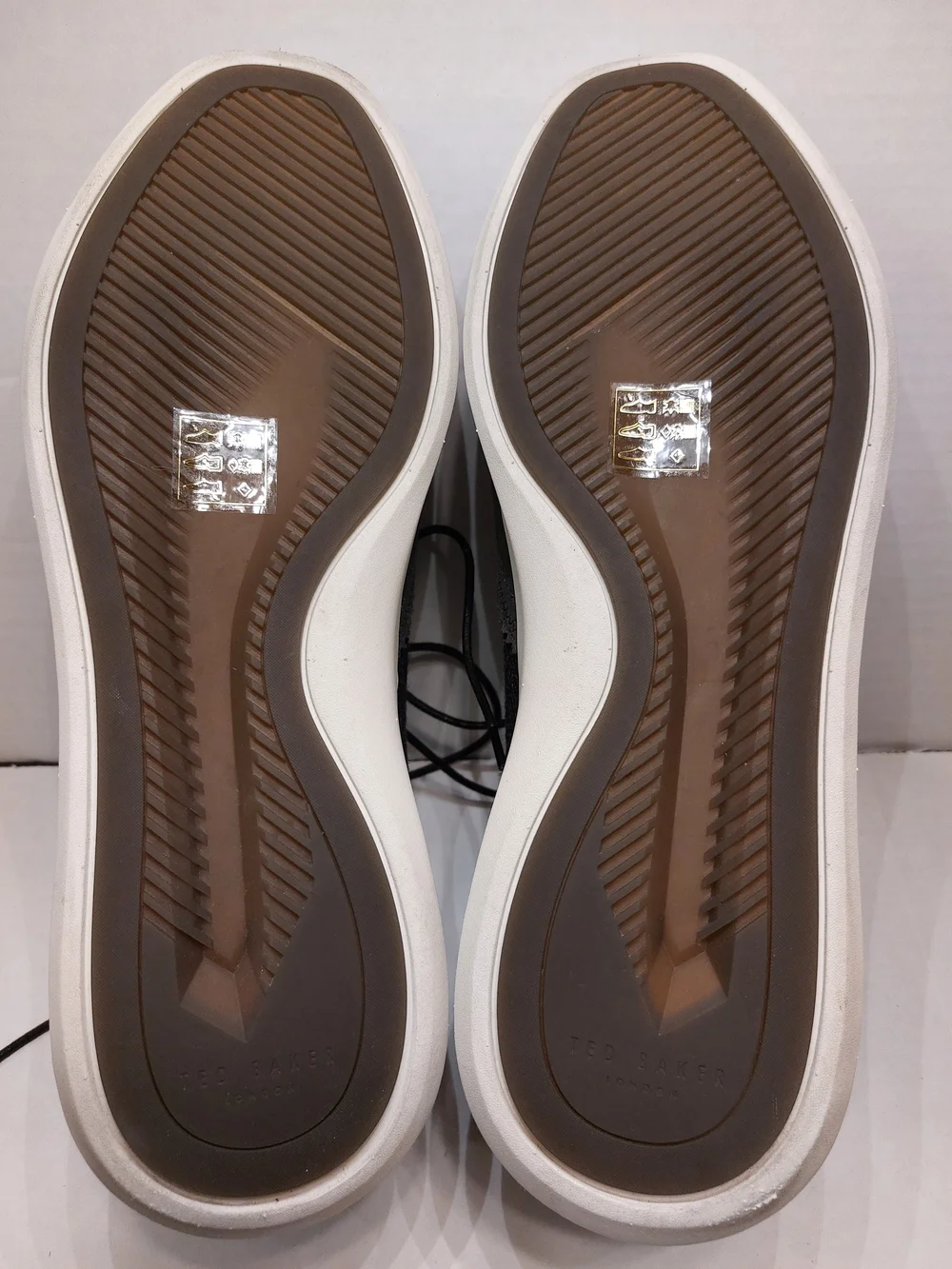 Ted Baker Men’s Grey Suede Casual Sneakers